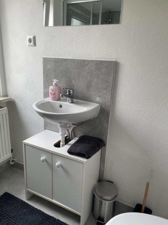 Ferienwohnung Monteurwohnung Kassel Zentral Ll المظهر الخارجي الصورة